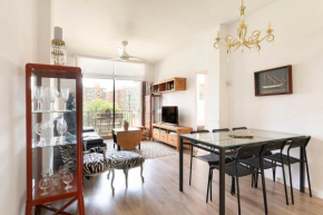 Cozy Apartment near Fira Gran Via with AC